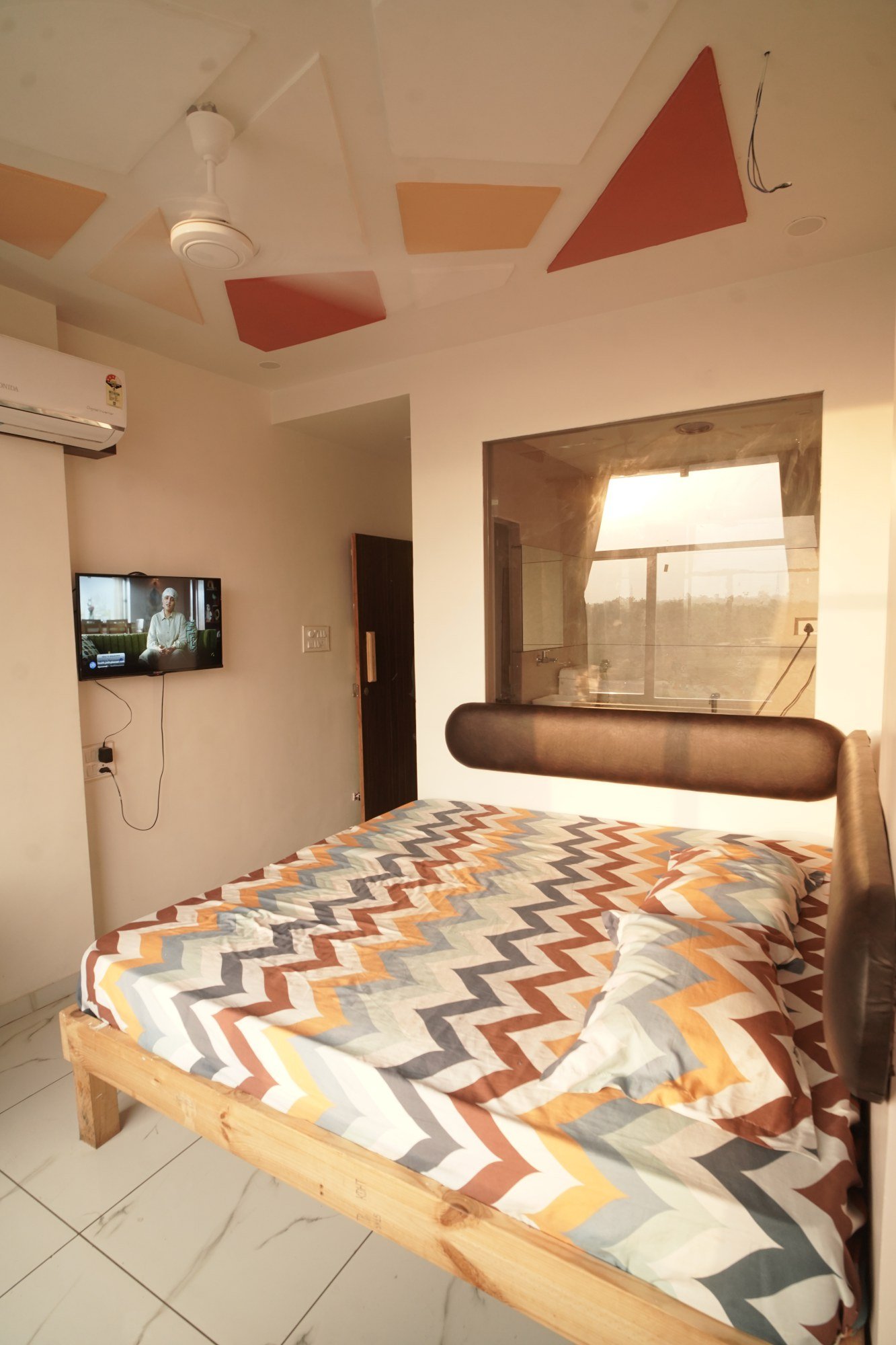 Stander Rooms